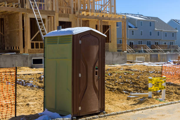Best Portable restroom trailer rental  in Horizon West, FL
